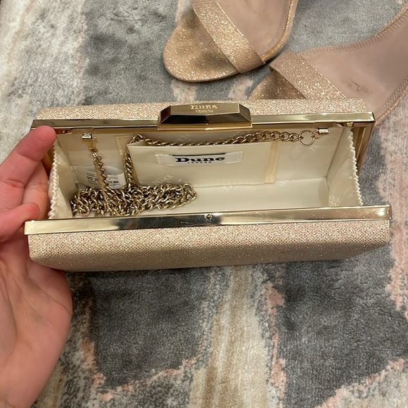 Rose Gold 4” heel with matching clutch from Dune - Picture 3 of 3